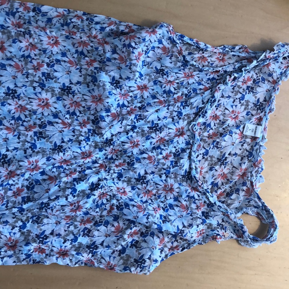 Old navy tank top